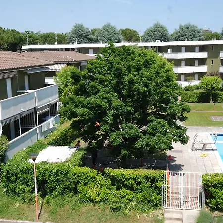 Locazione Turistica Giardino.1 *